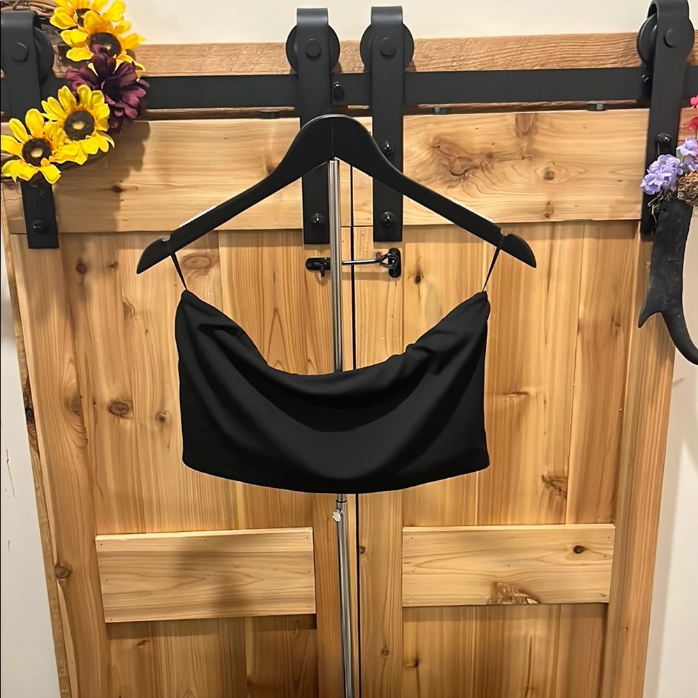 Express Elegant Black Body Contour Strapless Crop Top